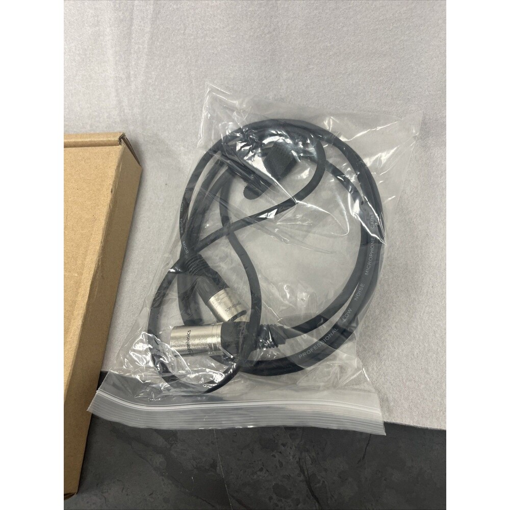 AmazonBasics XLR Male to Female Microphone Cable - 6 Feet Black